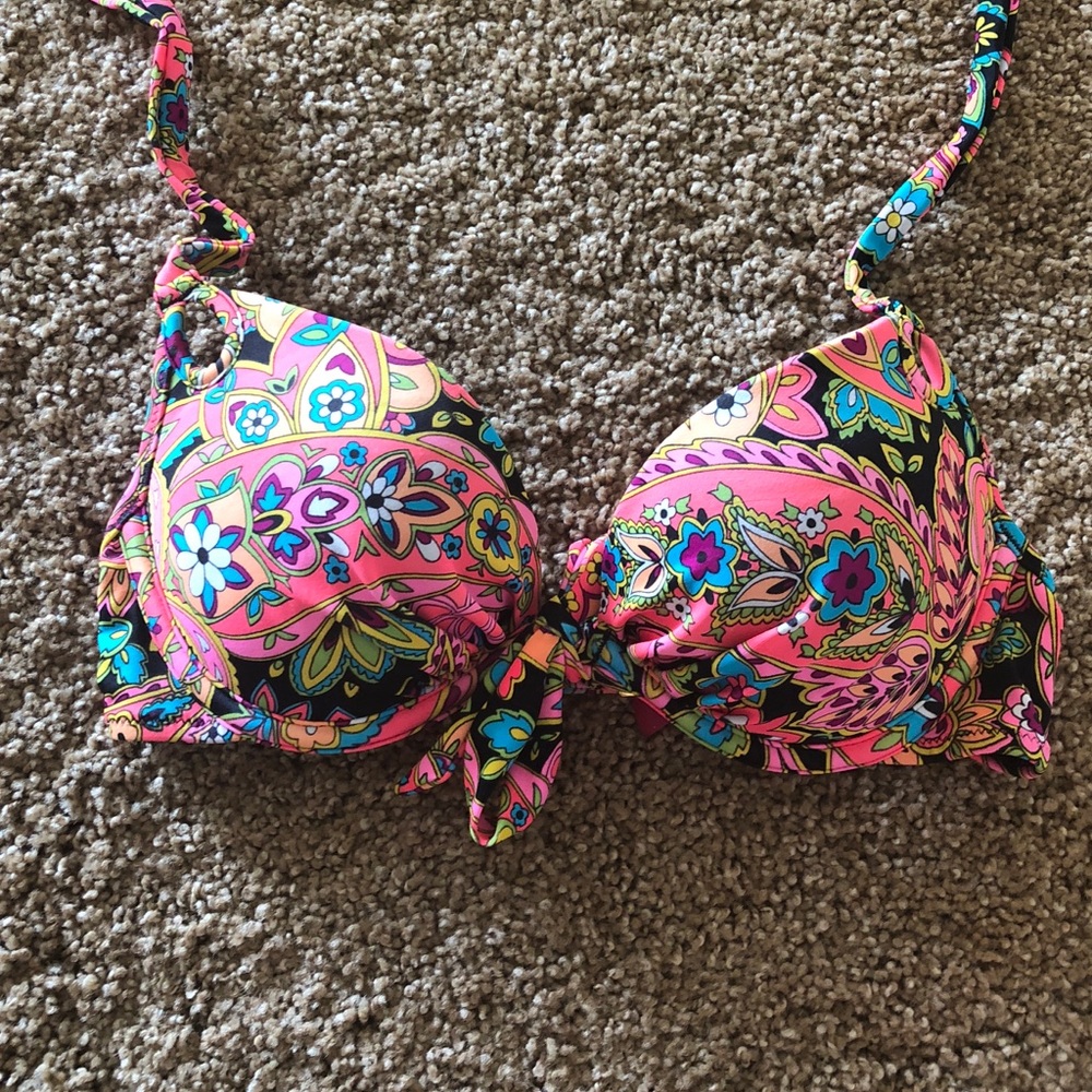 Victoria’s Secret patterned bikini top